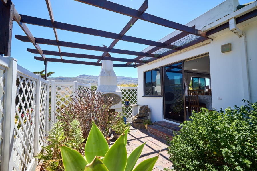 4 Bedroom Property for Sale in Fish Hoek Western Cape